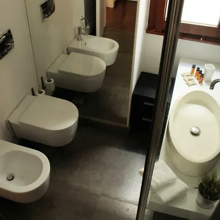 Regina 17 Lake Como Escape! Suggestivo E Funzionale Apartment Carate Urio